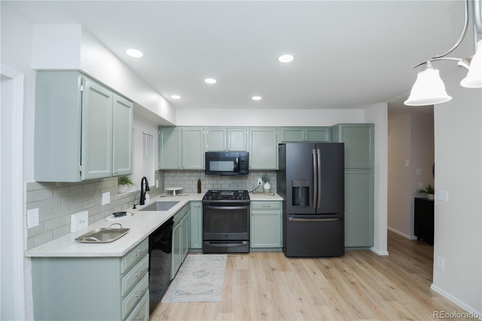 MLS Image #6 for 1961 s ivory way,aurora, Colorado