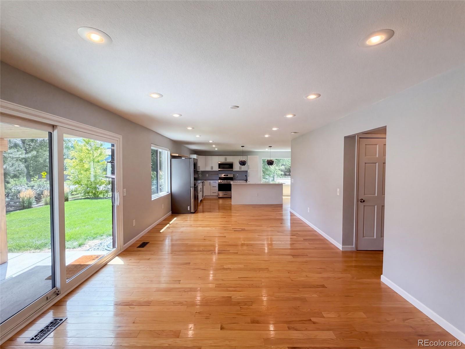 MLS Image #10 for 10708 w chautauga mountain,littleton, Colorado