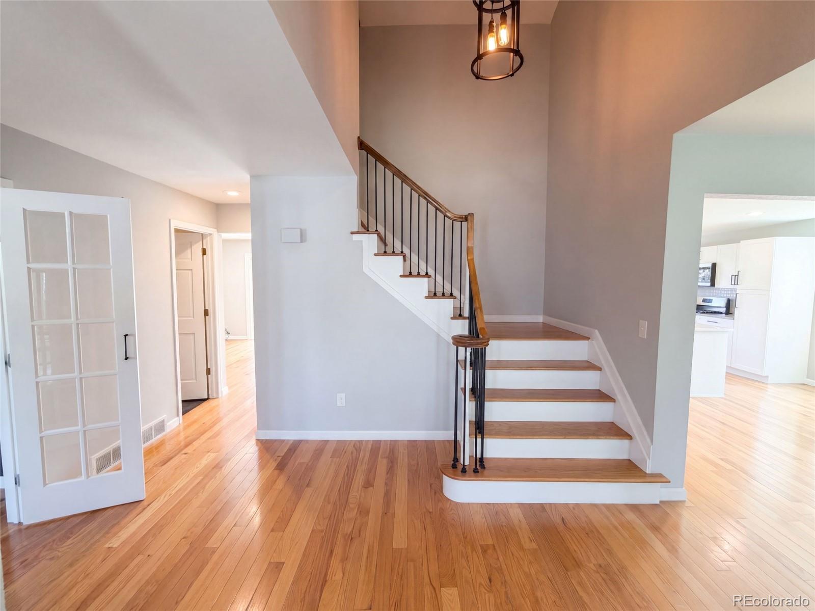 MLS Image #11 for 10708 w chautauga mountain,littleton, Colorado