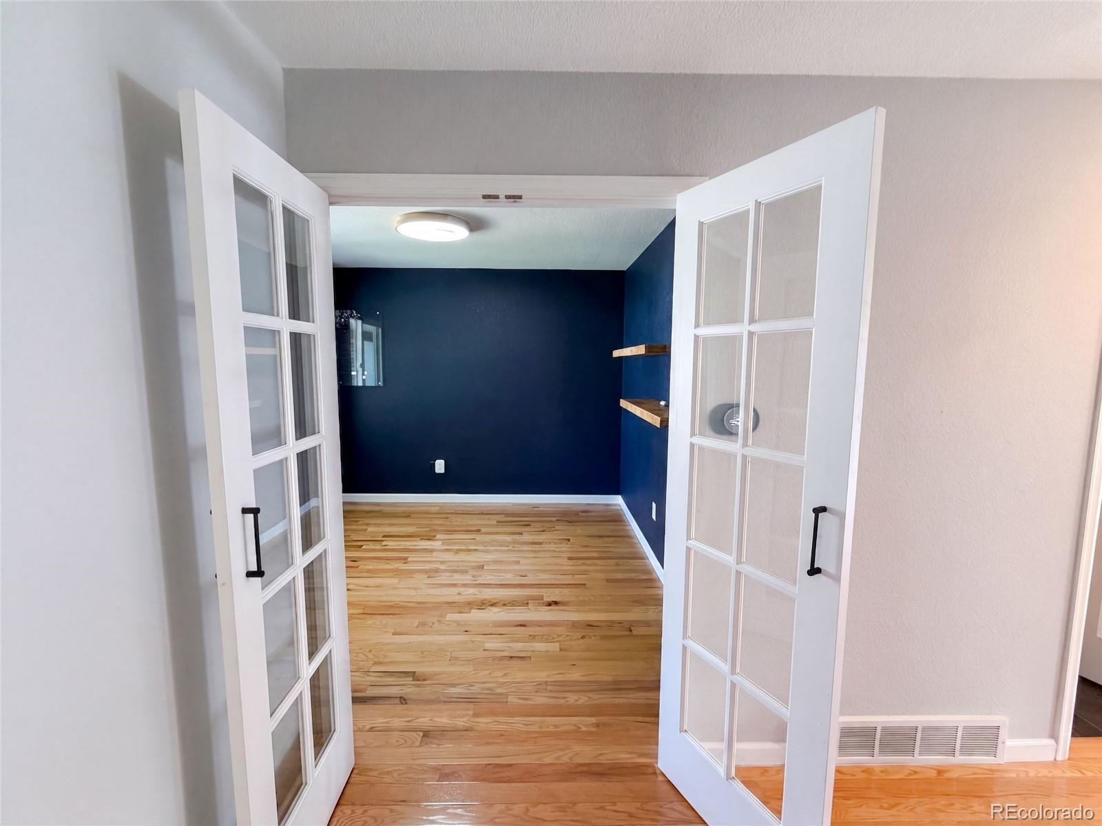 MLS Image #12 for 10708 w chautauga mountain,littleton, Colorado