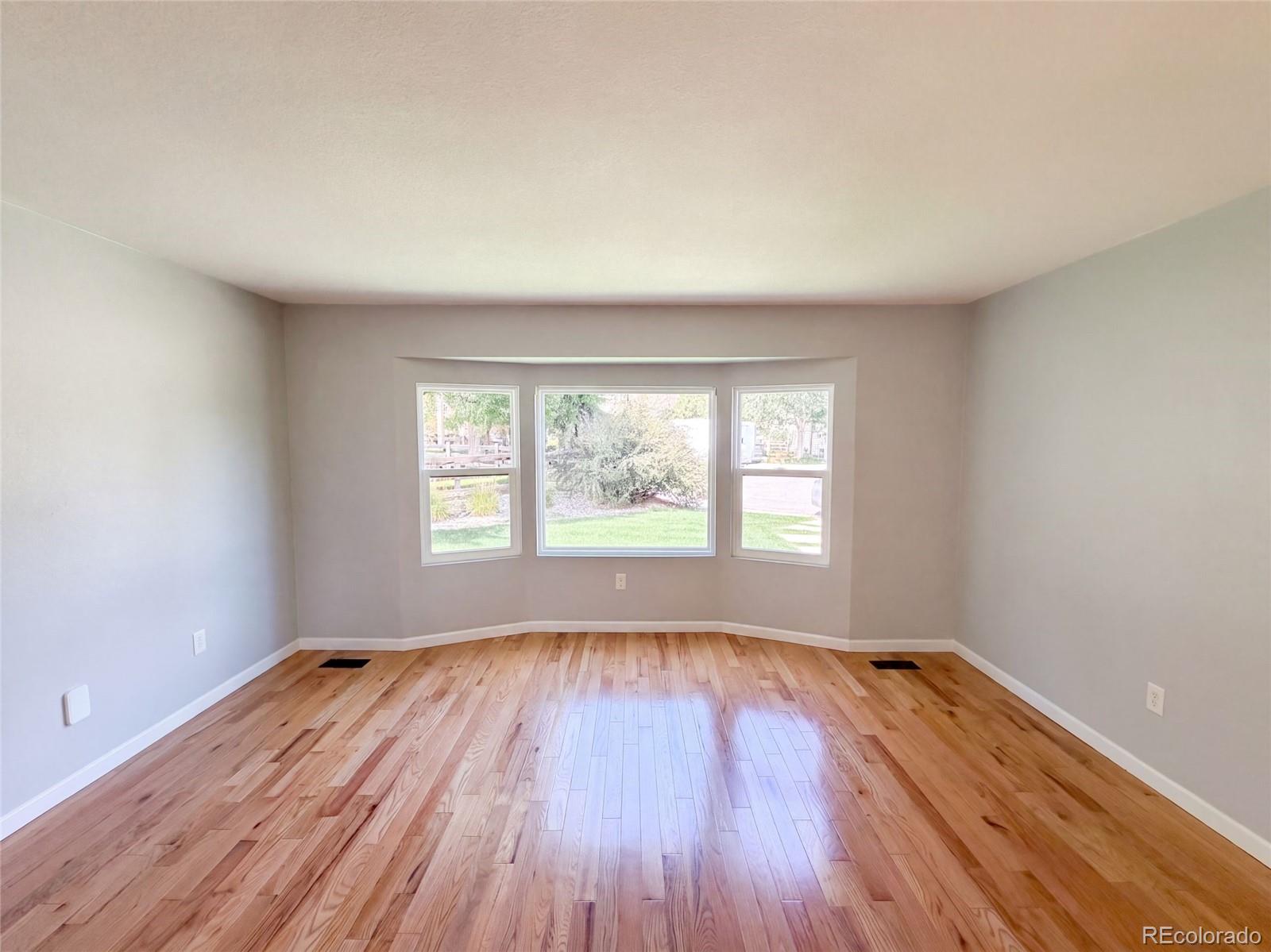 MLS Image #2 for 10708 w chautauga mountain,littleton, Colorado