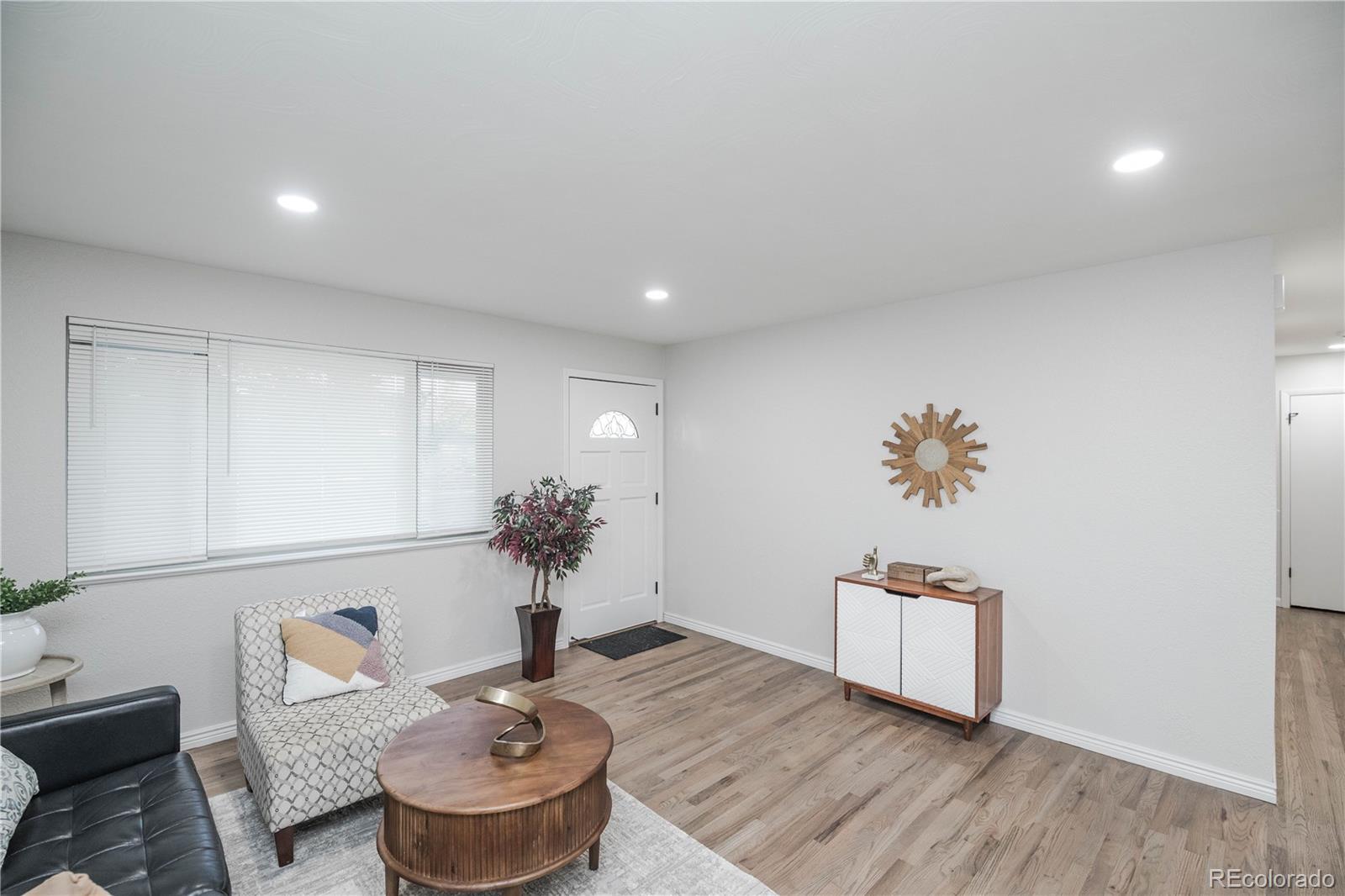 MLS Image #3 for 220 n 11th avenue,brighton, Colorado