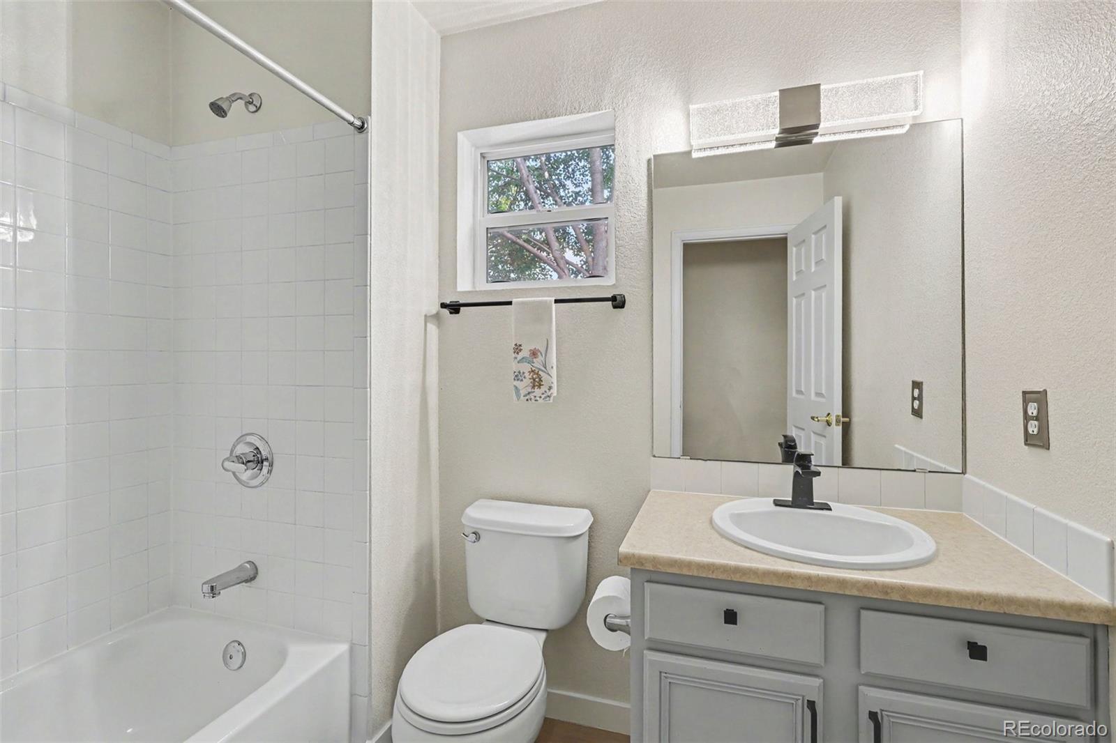 MLS Image #17 for 2423  water cress court,longmont, Colorado