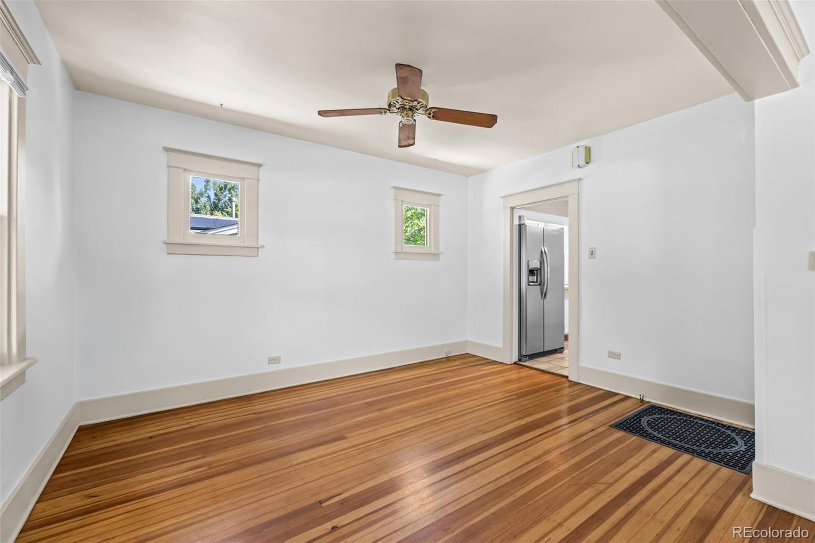 MLS Image #10 for 2080 s emerson street,denver, Colorado