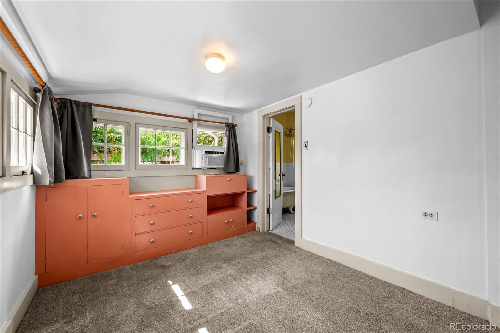 MLS Image #22 for 2080 s emerson street,denver, Colorado