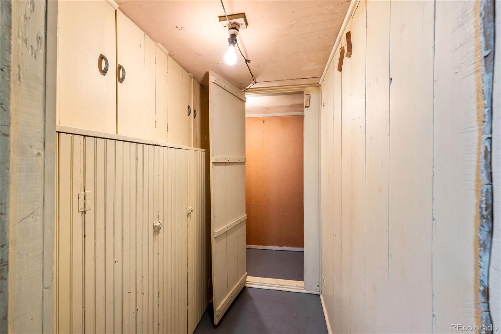 MLS Image #30 for 2080 s emerson street,denver, Colorado