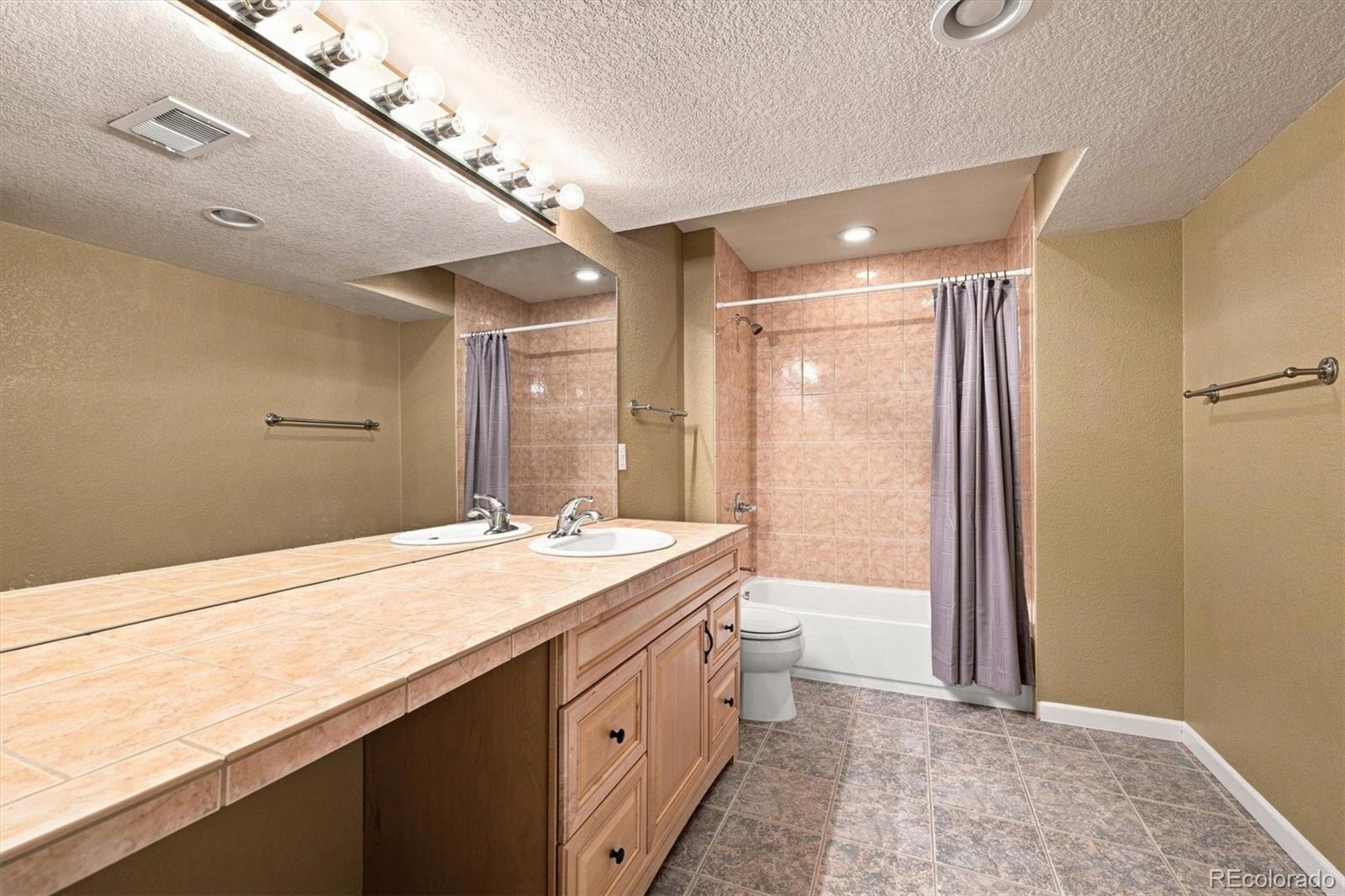 MLS Image #21 for 13708  boulder point,broomfield, Colorado