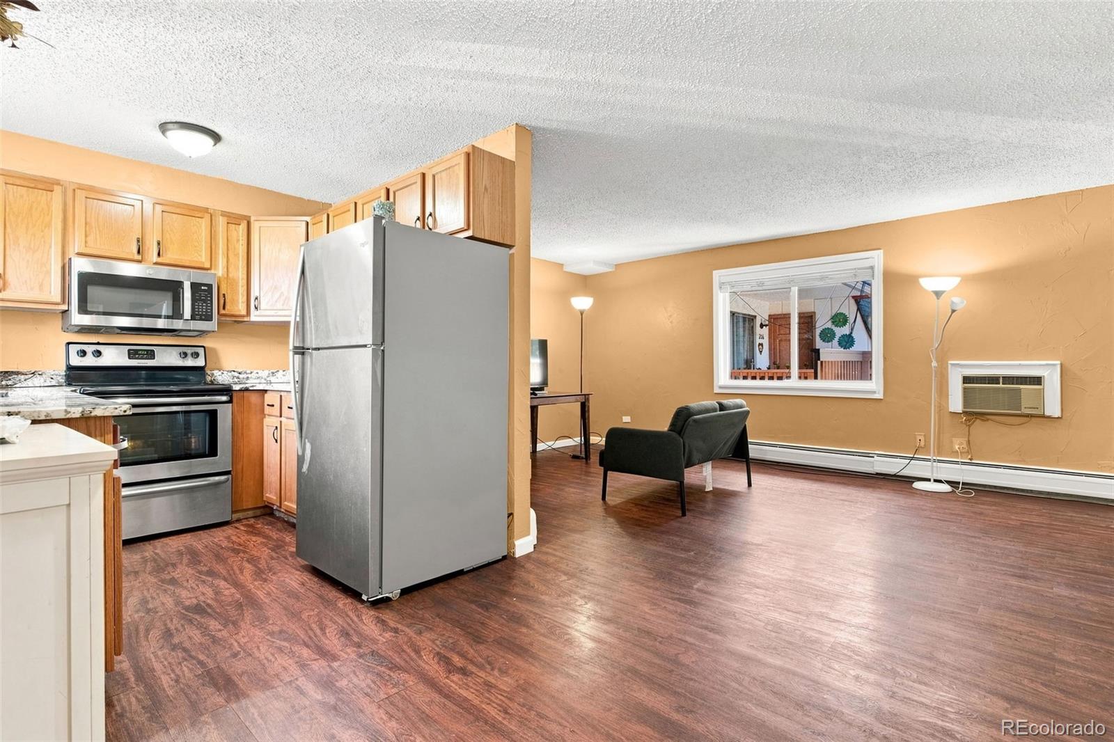 MLS Image #3 for 1525 s holly street,denver, Colorado