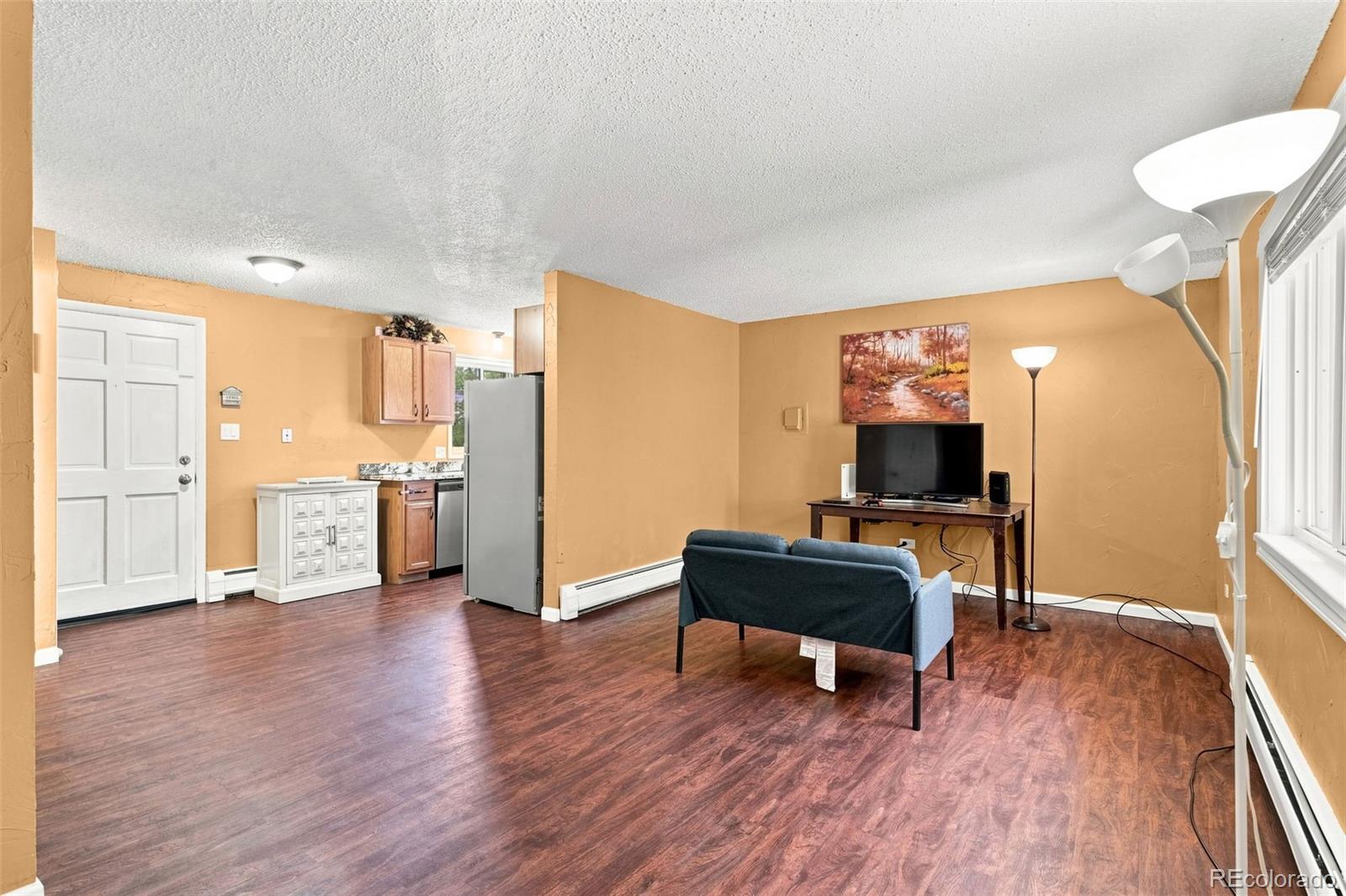 MLS Image #7 for 1525 s holly street,denver, Colorado