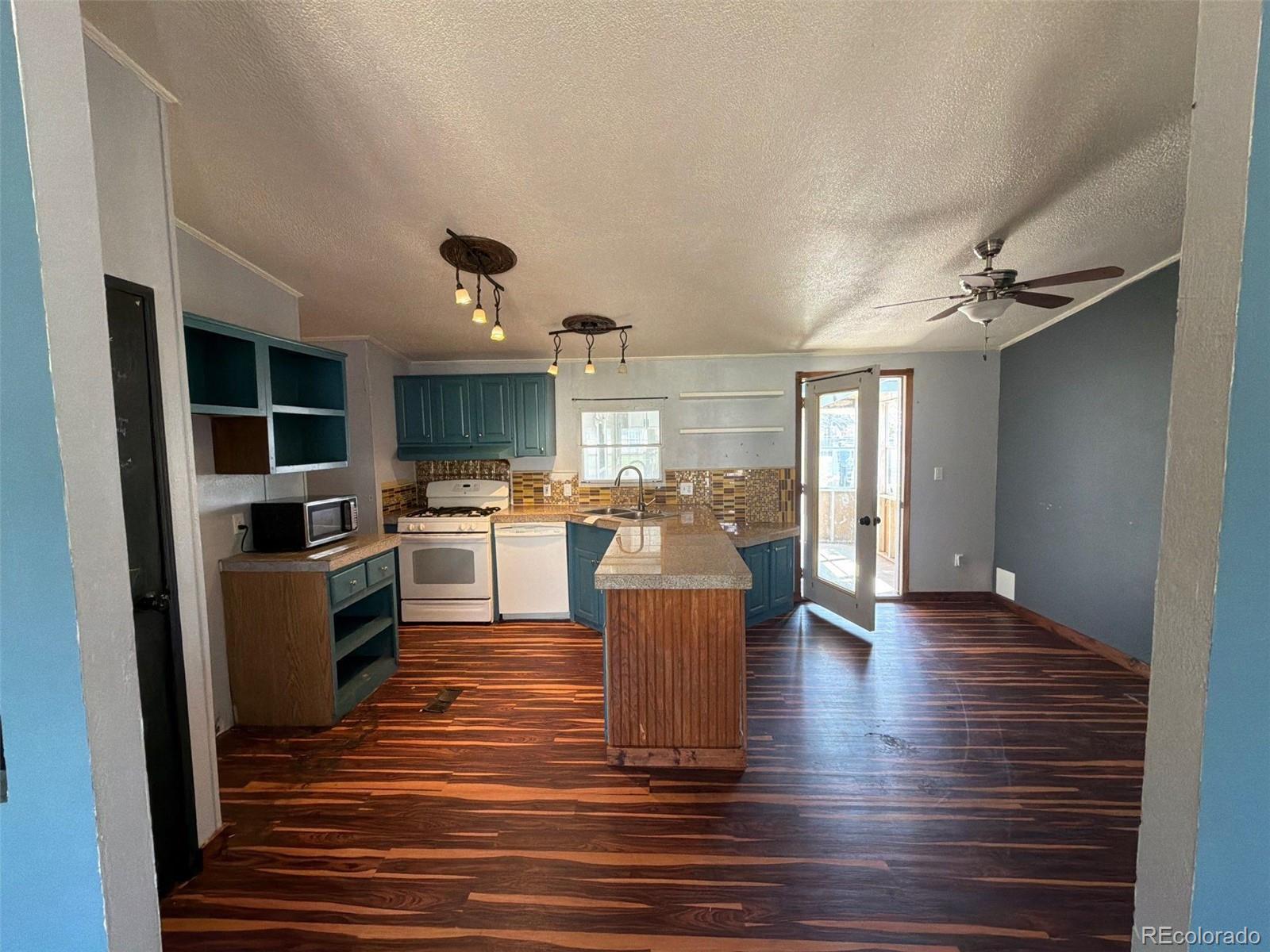 MLS Image #6 for 604  polk street,la junta, Colorado