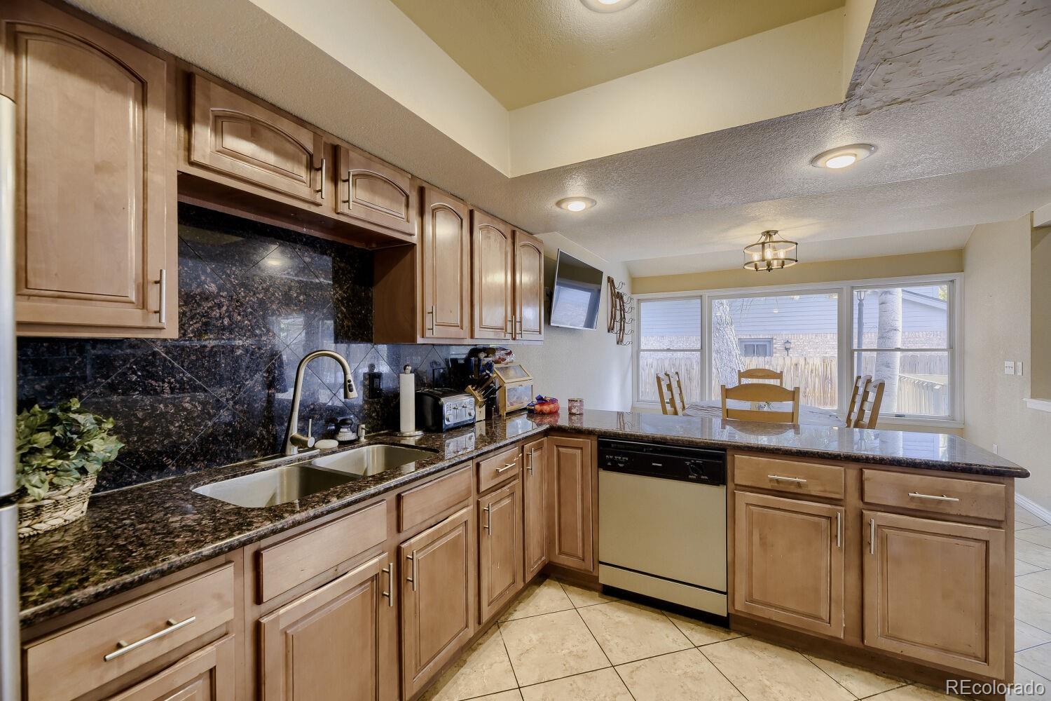 MLS Image #9 for 12357  fillmore court,thornton, Colorado