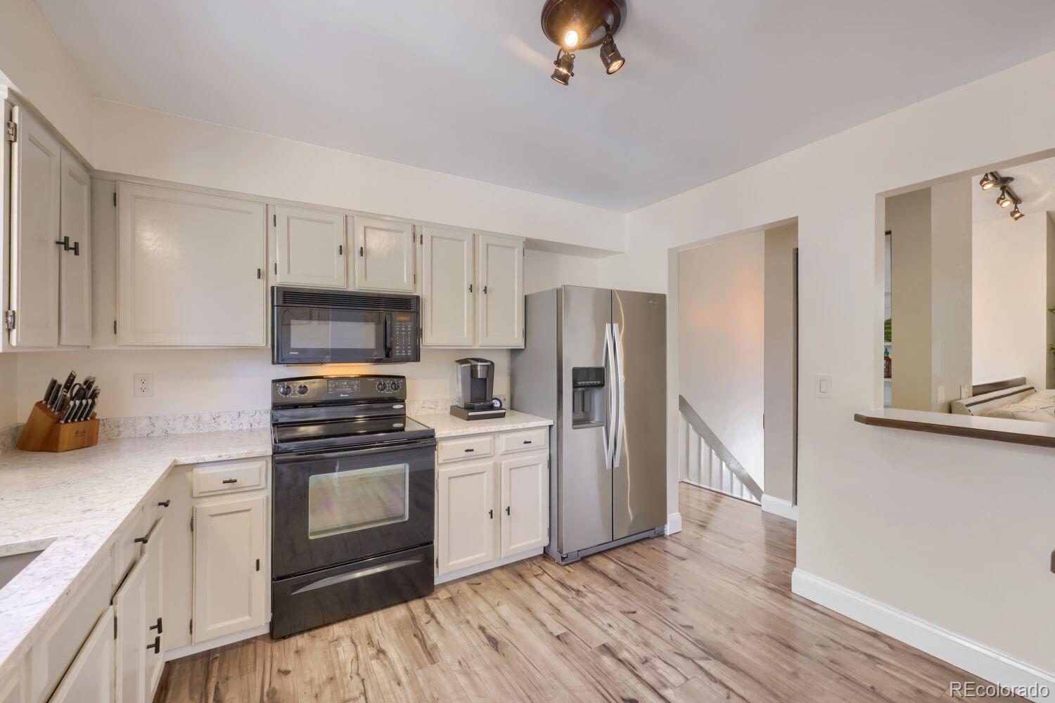 MLS Image #10 for 1855 e 98th avenue,denver, Colorado