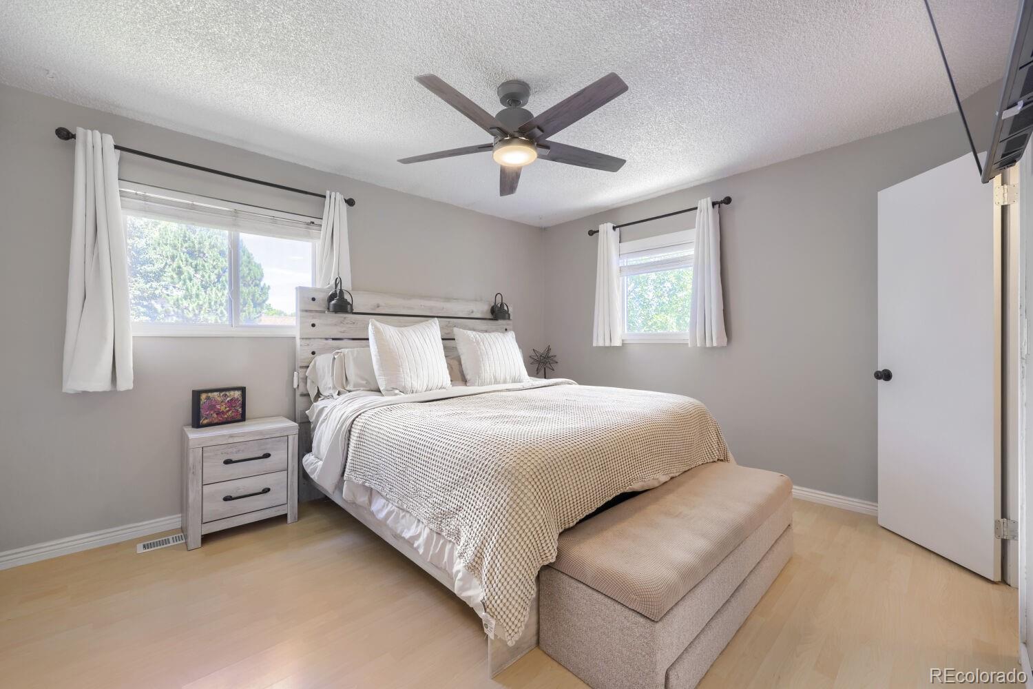 MLS Image #17 for 1855 e 98th avenue,denver, Colorado