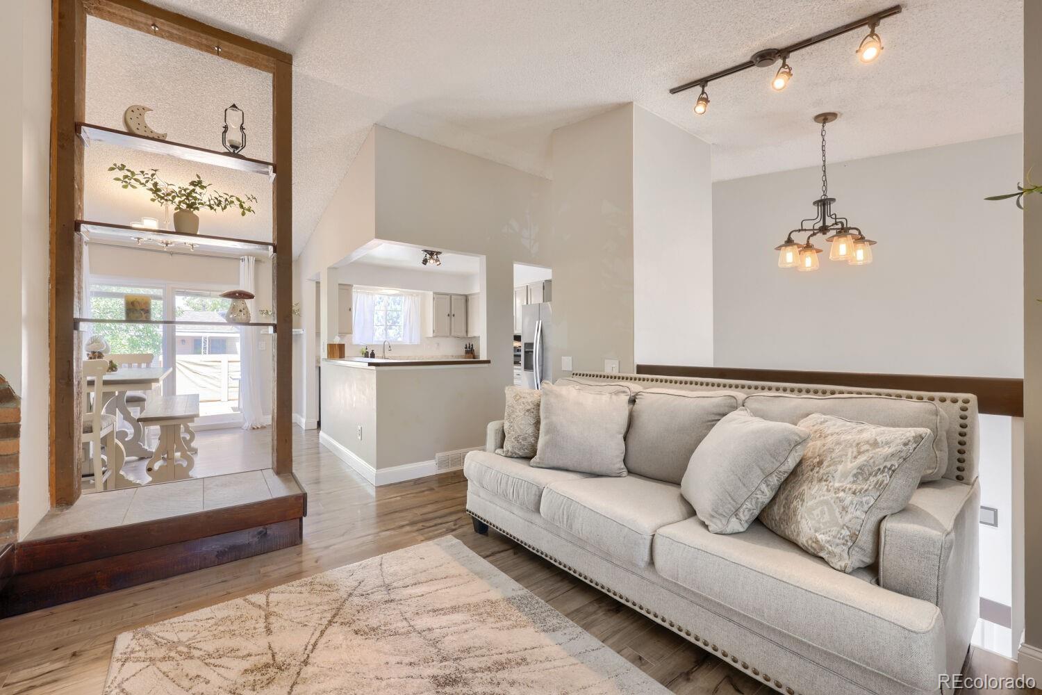 MLS Image #7 for 1855 e 98th avenue,denver, Colorado