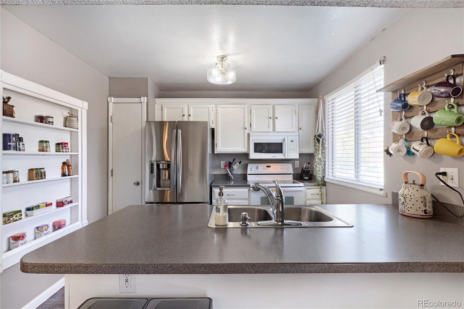MLS Image #5 for 19662 e purdue circle,aurora, Colorado