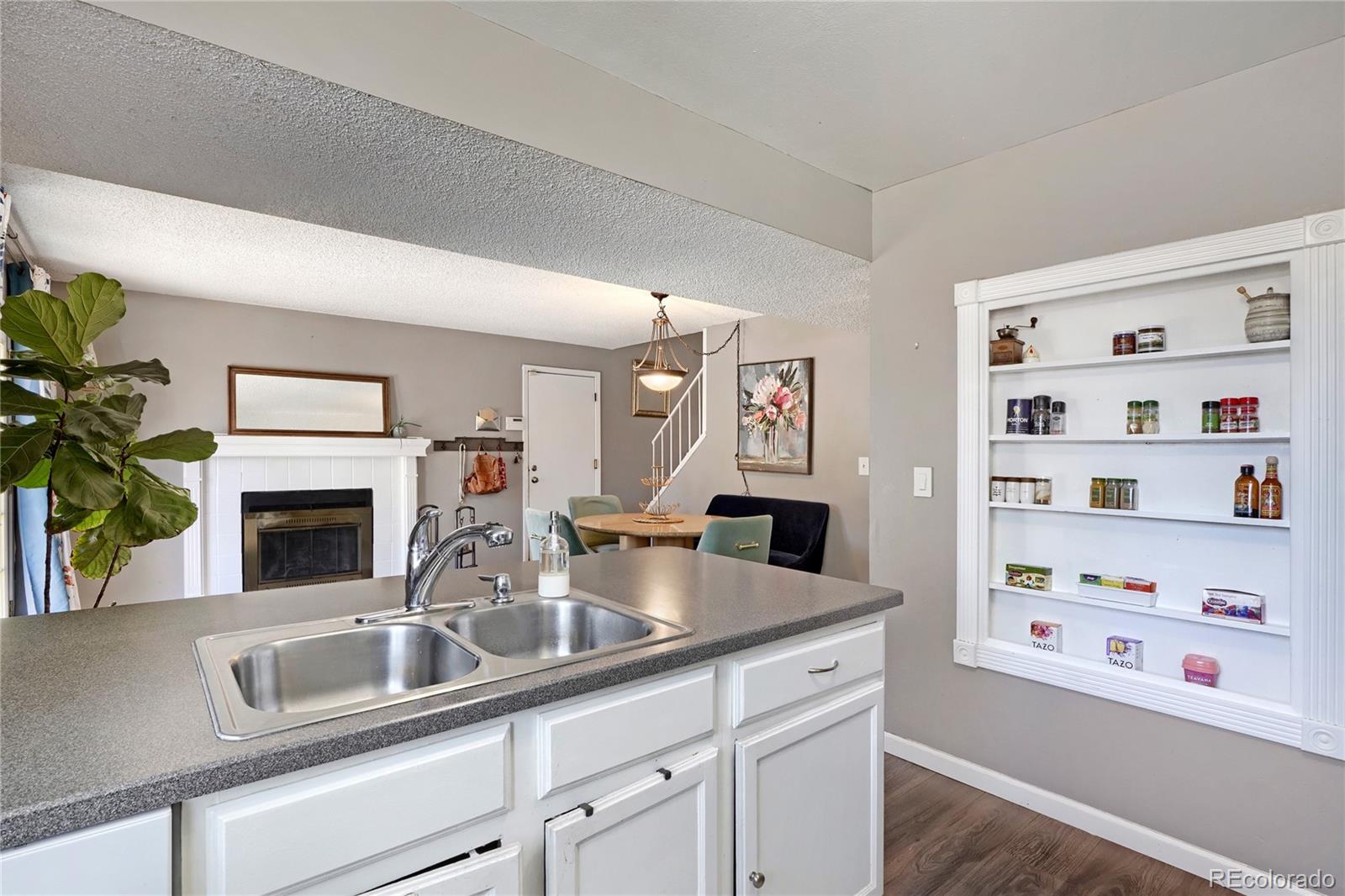 MLS Image #7 for 19662 e purdue circle,aurora, Colorado