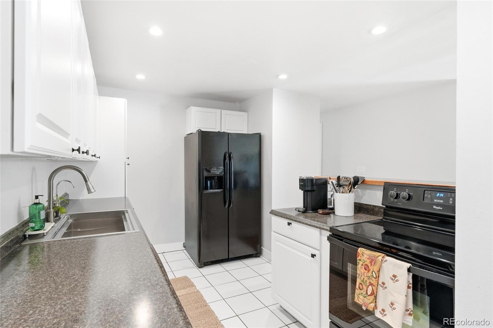 MLS Image #13 for 3791 s huron street ,englewood, Colorado
