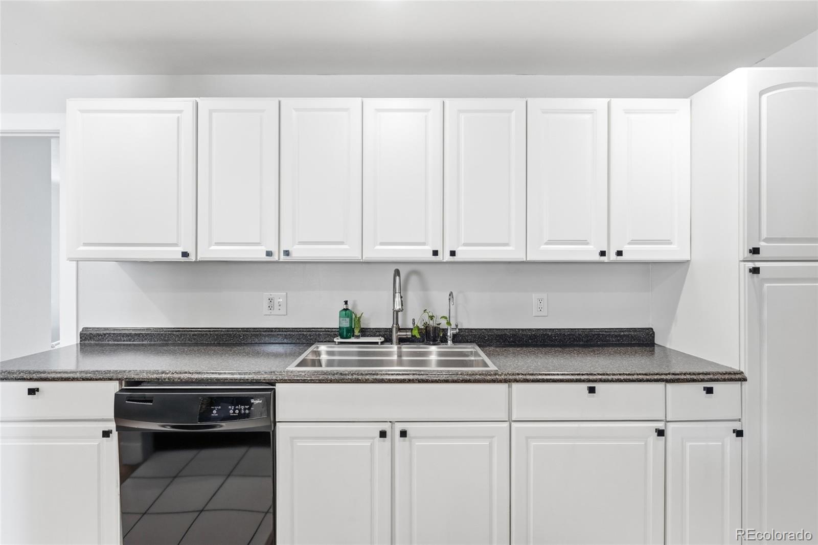 MLS Image #17 for 3791 s huron street ,englewood, Colorado