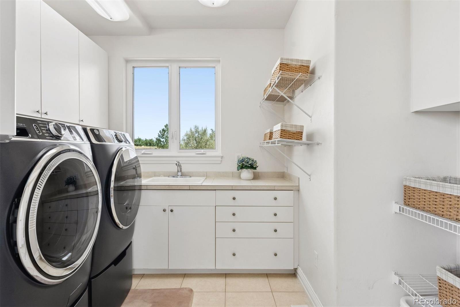 MLS Image #14 for 8926  ridgepoint way,castle pines, Colorado