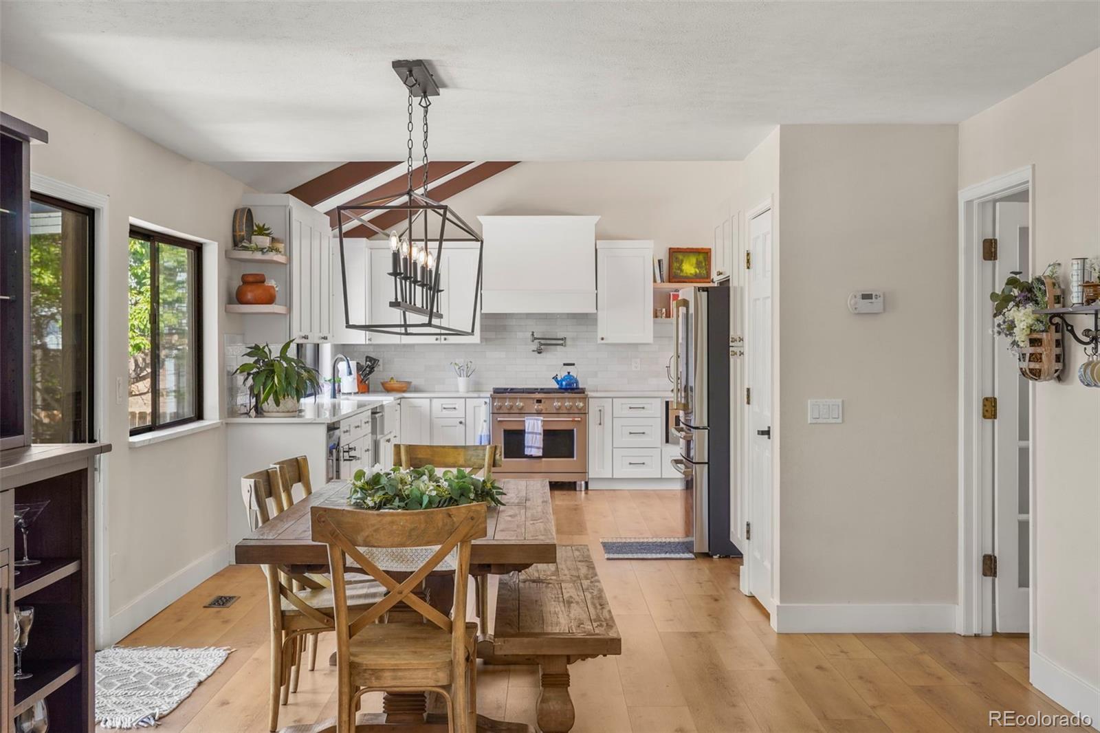 MLS Image #11 for 5549 s hanover way,englewood, Colorado