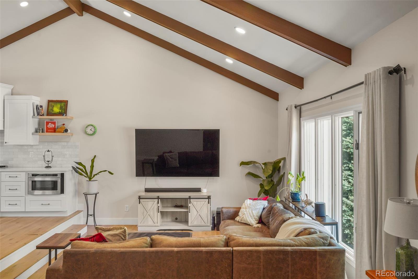 MLS Image #5 for 5549 s hanover way,englewood, Colorado