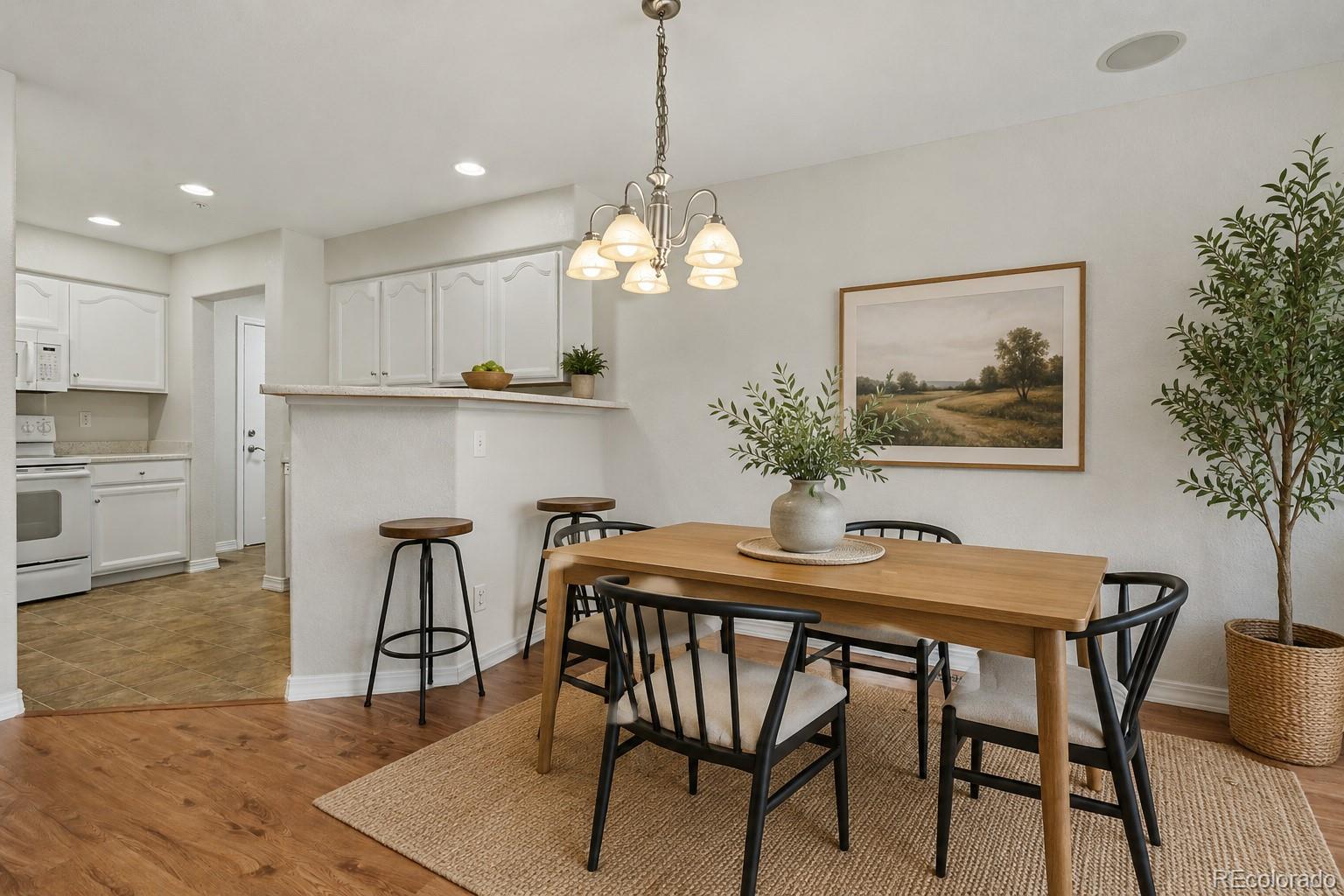MLS Image #10 for 23510  alamo place c,aurora, Colorado