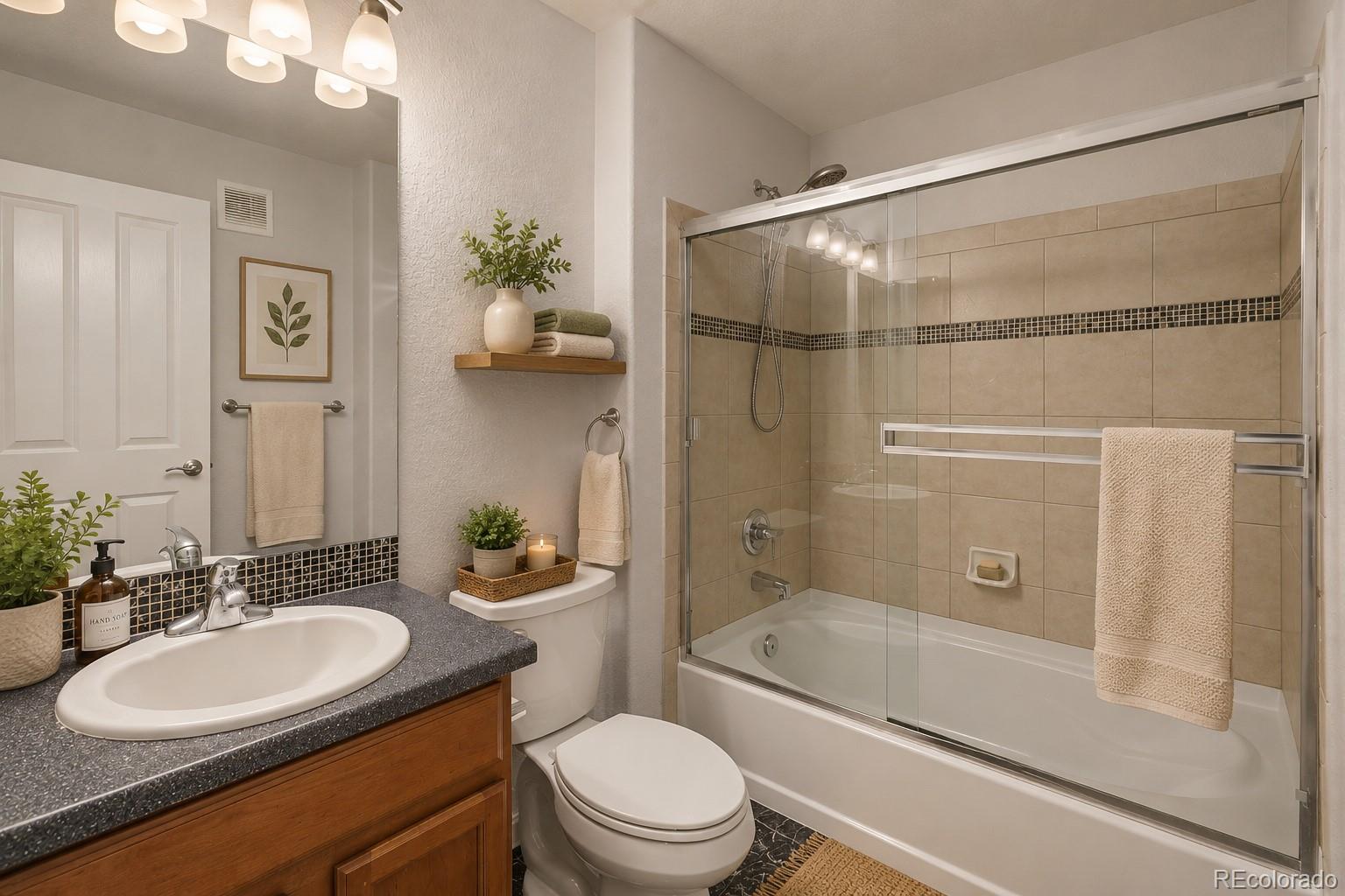 MLS Image #36 for 23510  alamo place c,aurora, Colorado