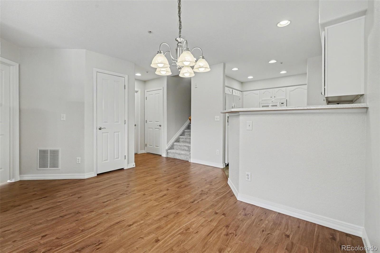 MLS Image #8 for 23510  alamo place c,aurora, Colorado