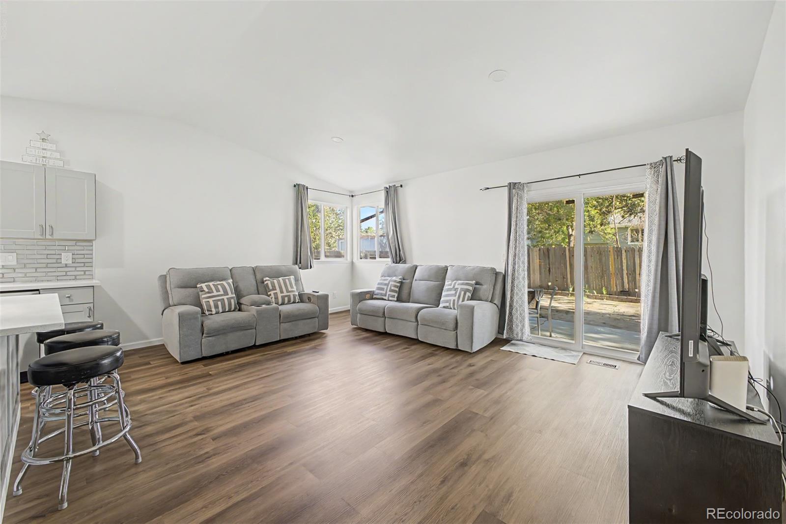 MLS Image #11 for 884  madison way,bennett, Colorado