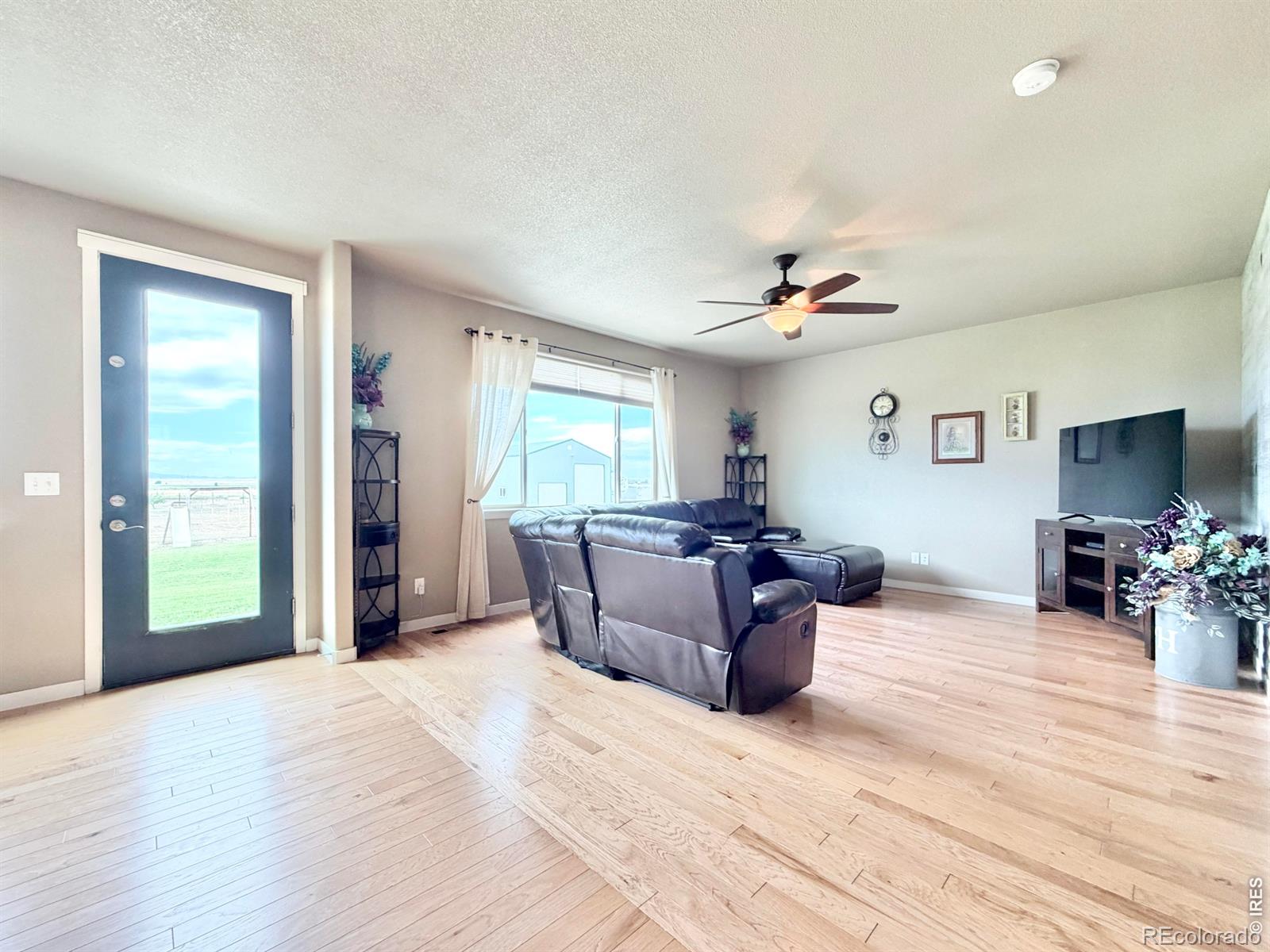 MLS Image #11 for 1301  7th street,pierce, Colorado