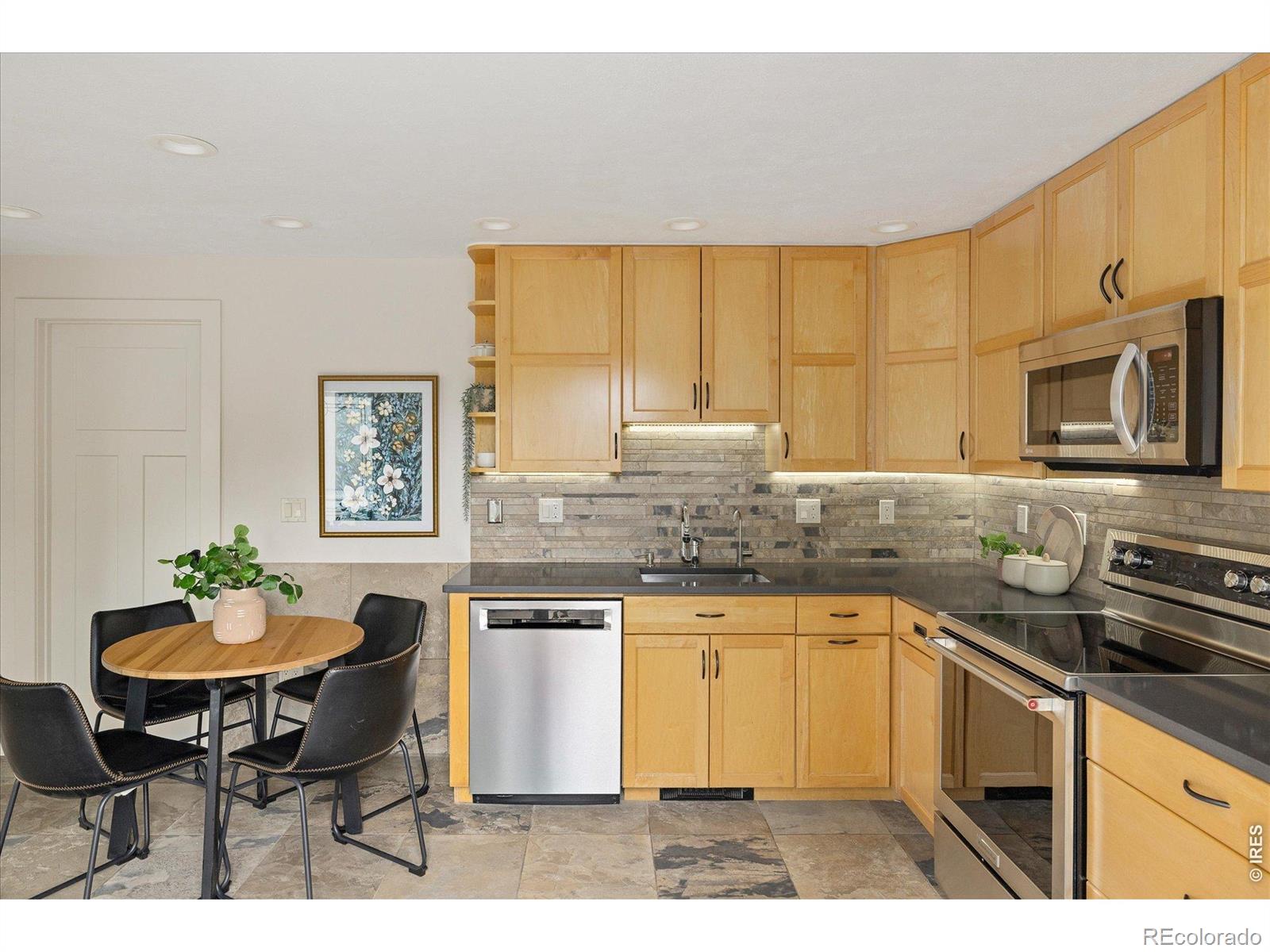 MLS Image #6 for 3006  redstone lane,boulder, Colorado