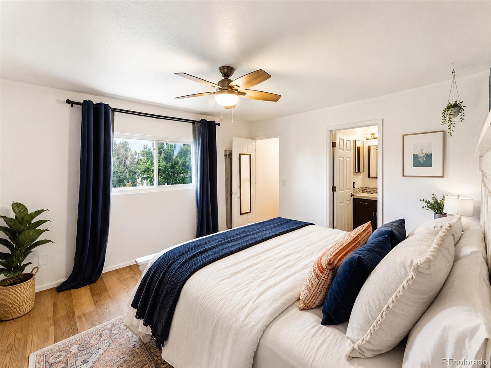 MLS Image #7 for 1055 e 78th place,denver, Colorado