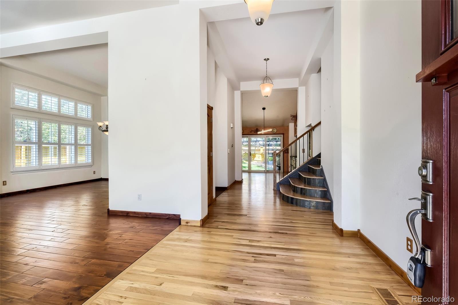 MLS Image #3 for 9210  sugarstone circle,highlands ranch, Colorado