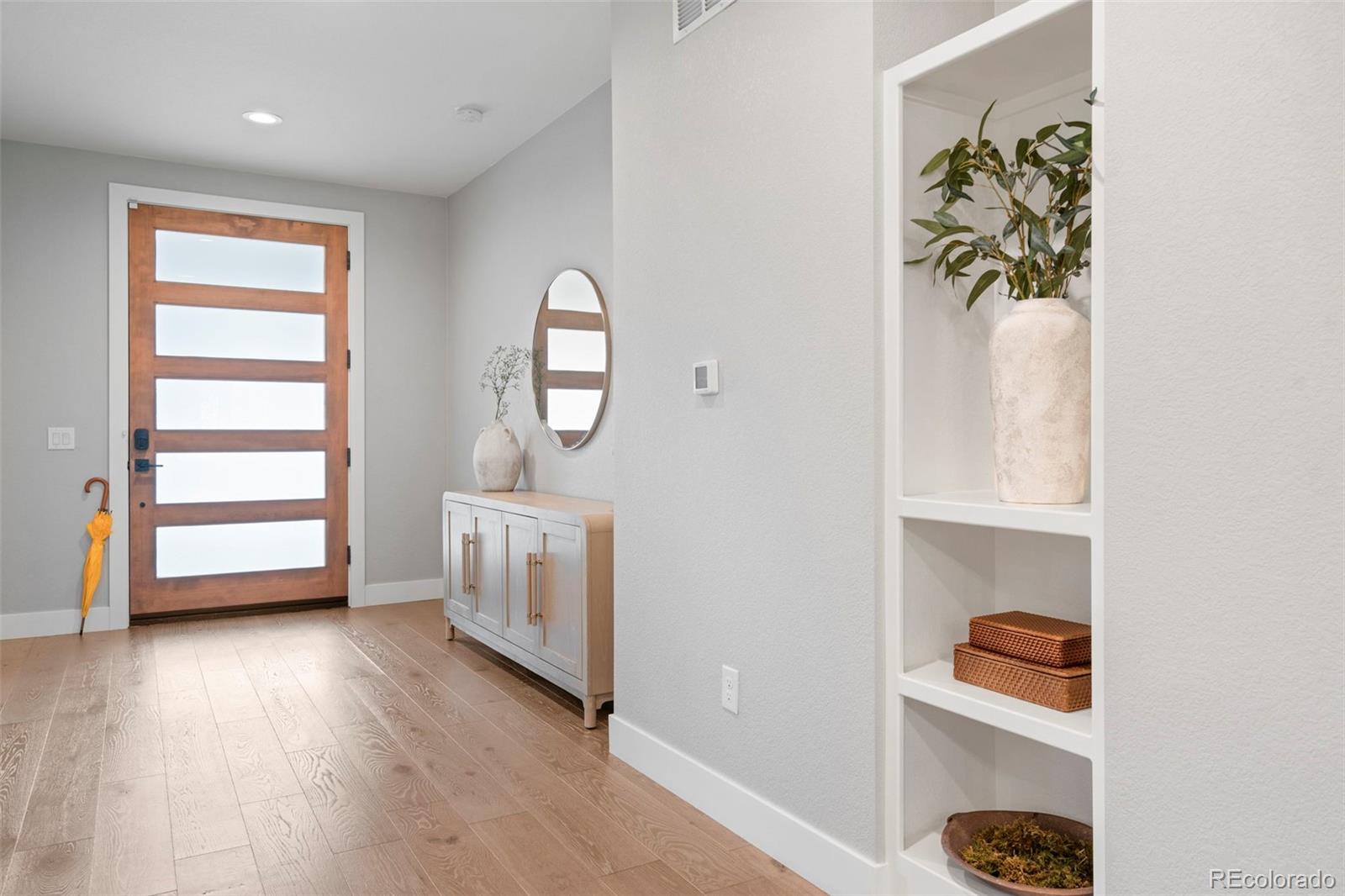 MLS Image #4 for 3341 s fairfax street,denver, Colorado