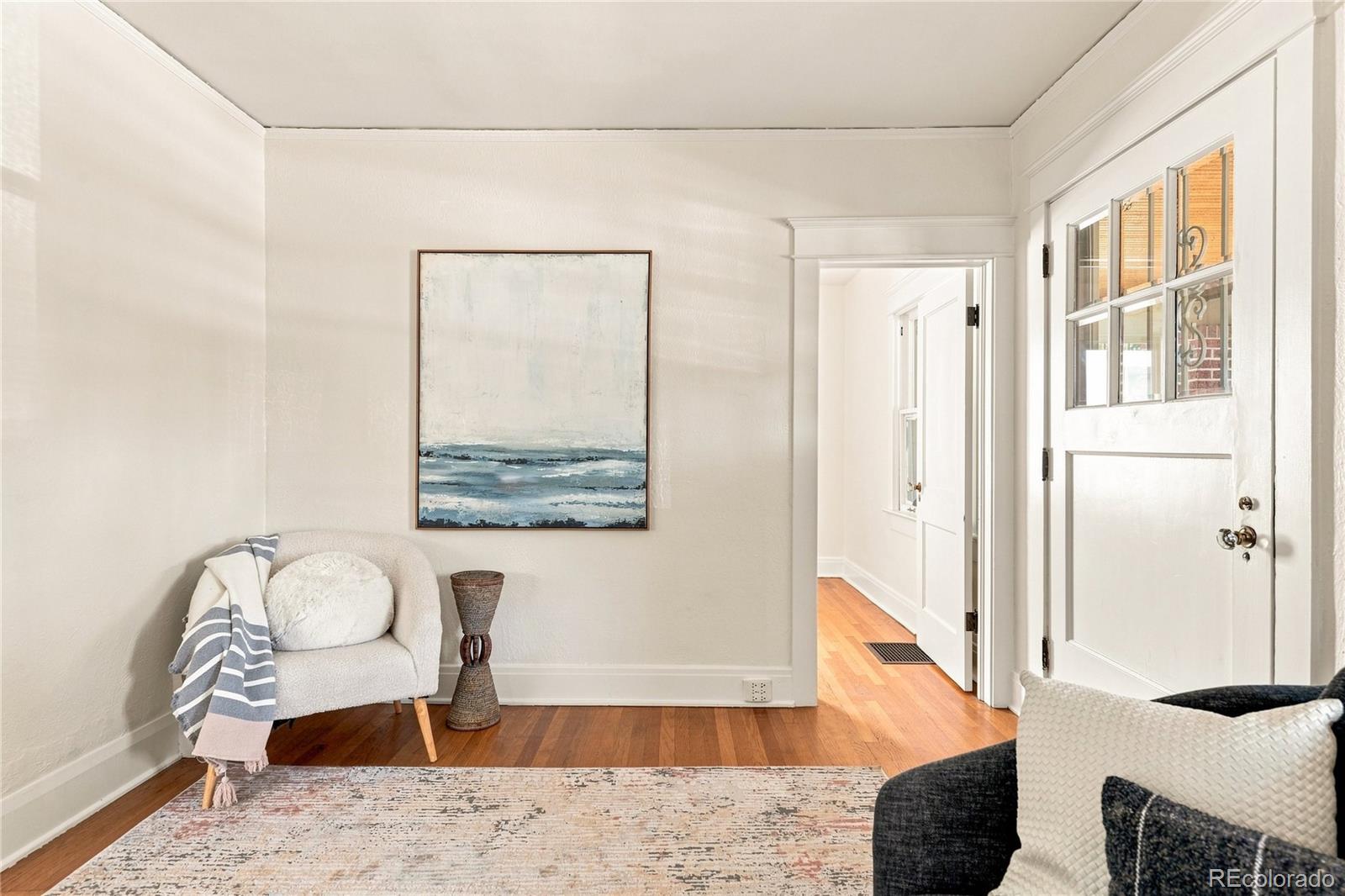 MLS Image #11 for 827  harrison street,denver, Colorado
