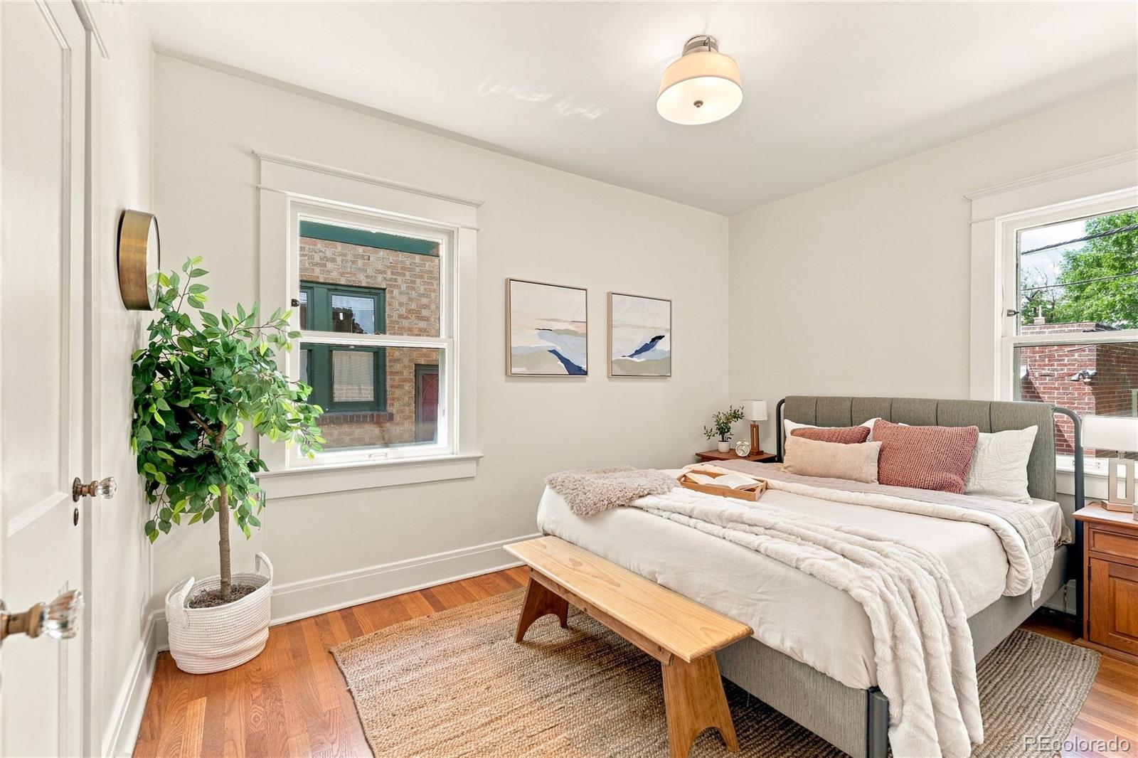 MLS Image #16 for 827  harrison street,denver, Colorado