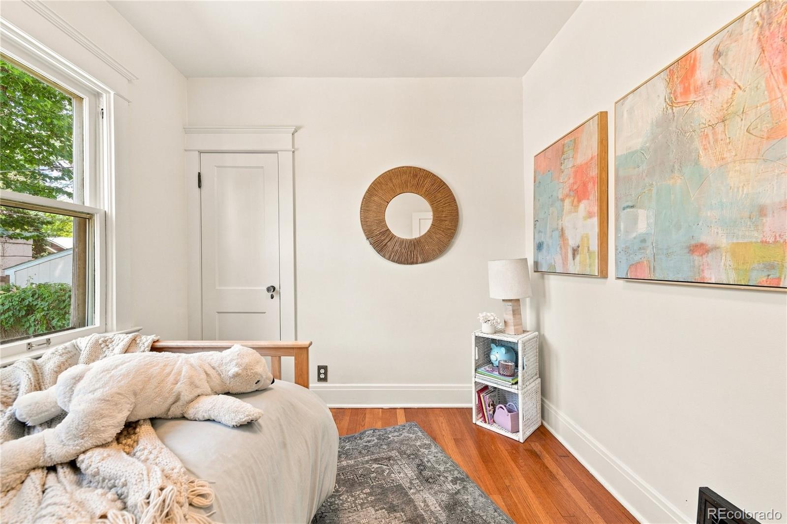 MLS Image #19 for 827  harrison street,denver, Colorado