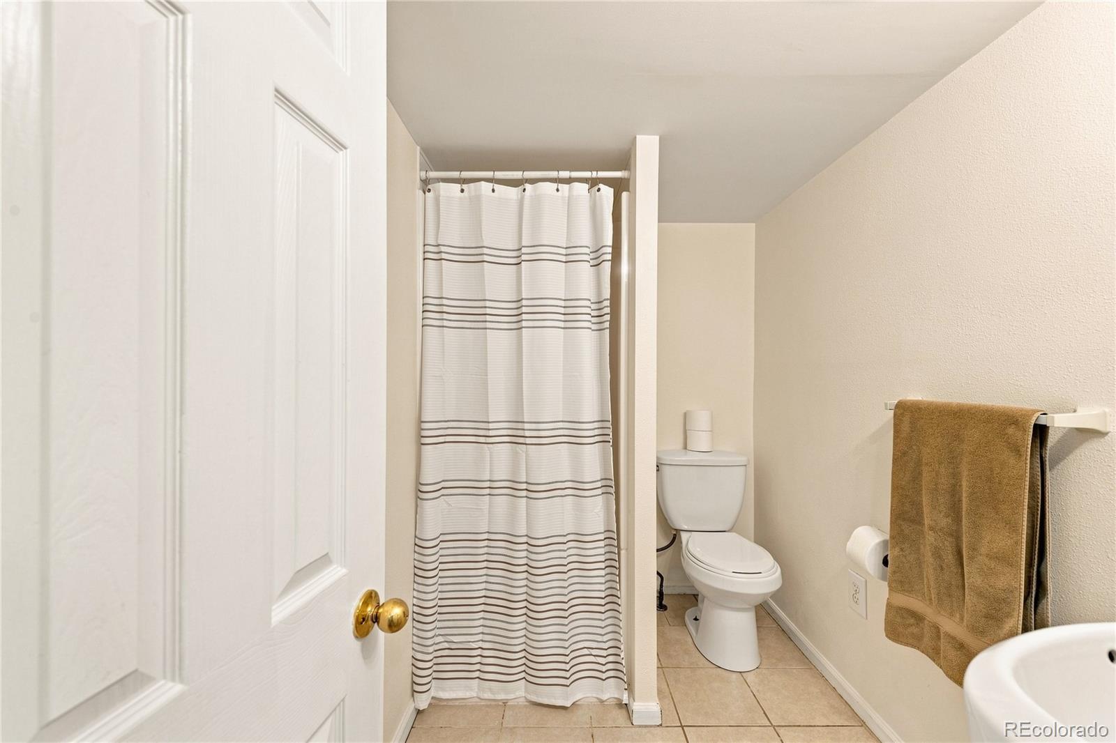 MLS Image #24 for 827  harrison street,denver, Colorado