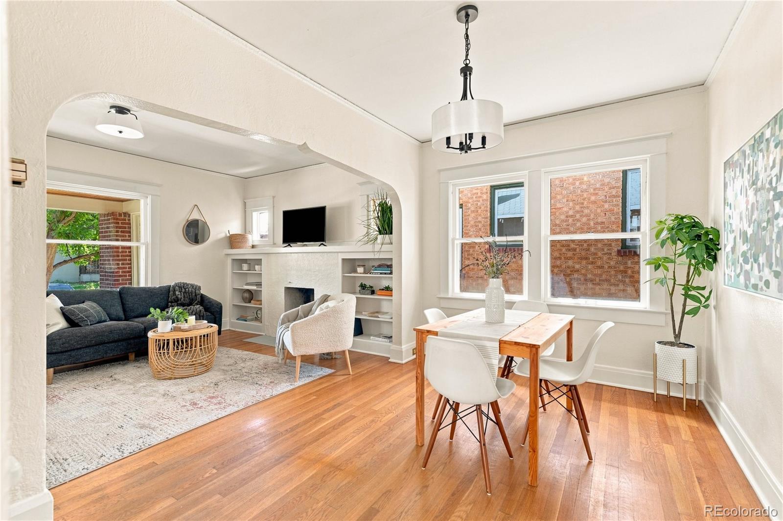 MLS Image #8 for 827  harrison street,denver, Colorado