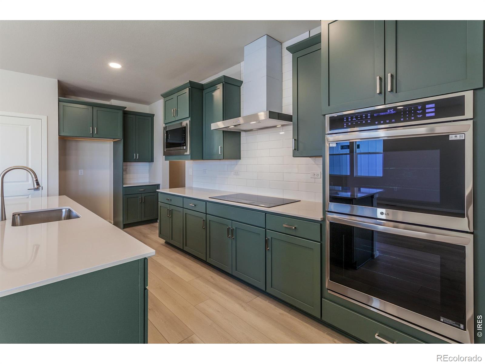 MLS Image #21 for 774  trumpet court,windsor, Colorado