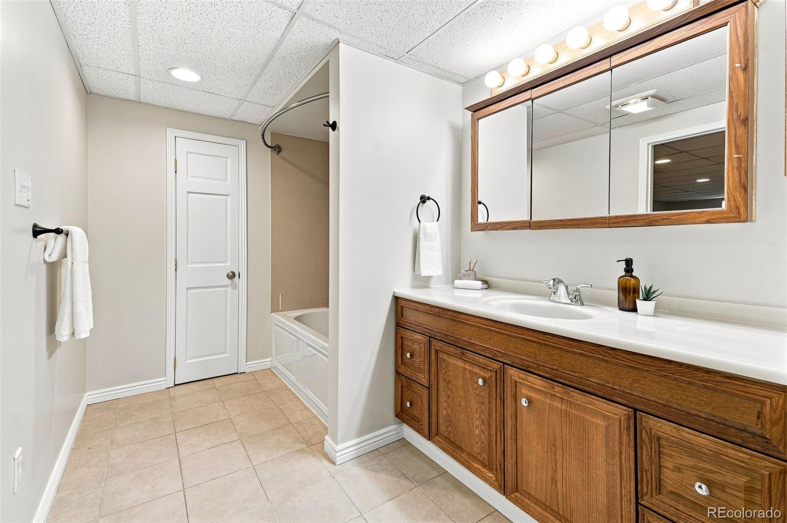 MLS Image #34 for 15839 e arkansas drive,aurora, Colorado