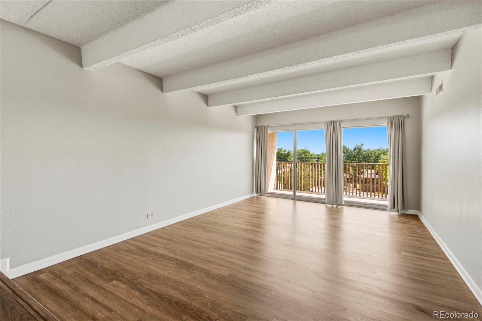 MLS Image #11 for 8060 e girard avenue,denver, Colorado