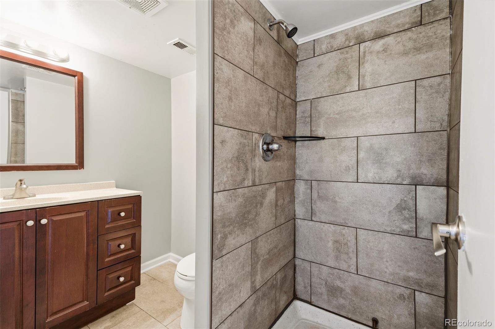 MLS Image #27 for 8060 e girard avenue,denver, Colorado