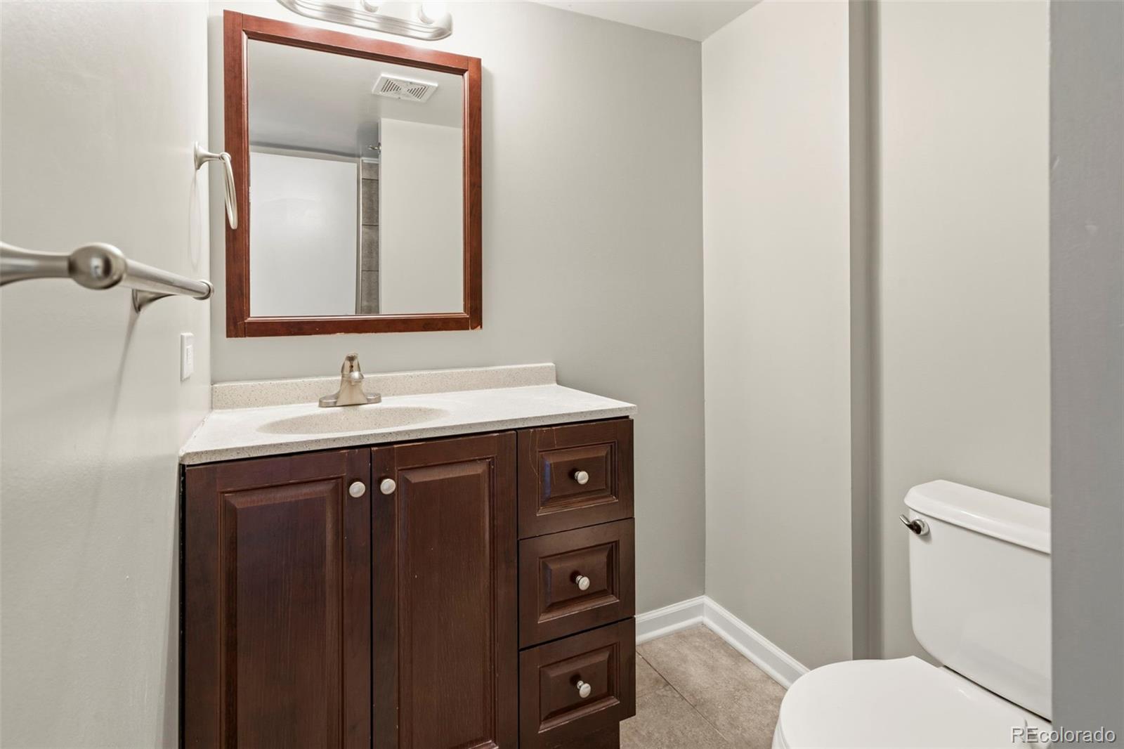 MLS Image #28 for 8060 e girard avenue,denver, Colorado