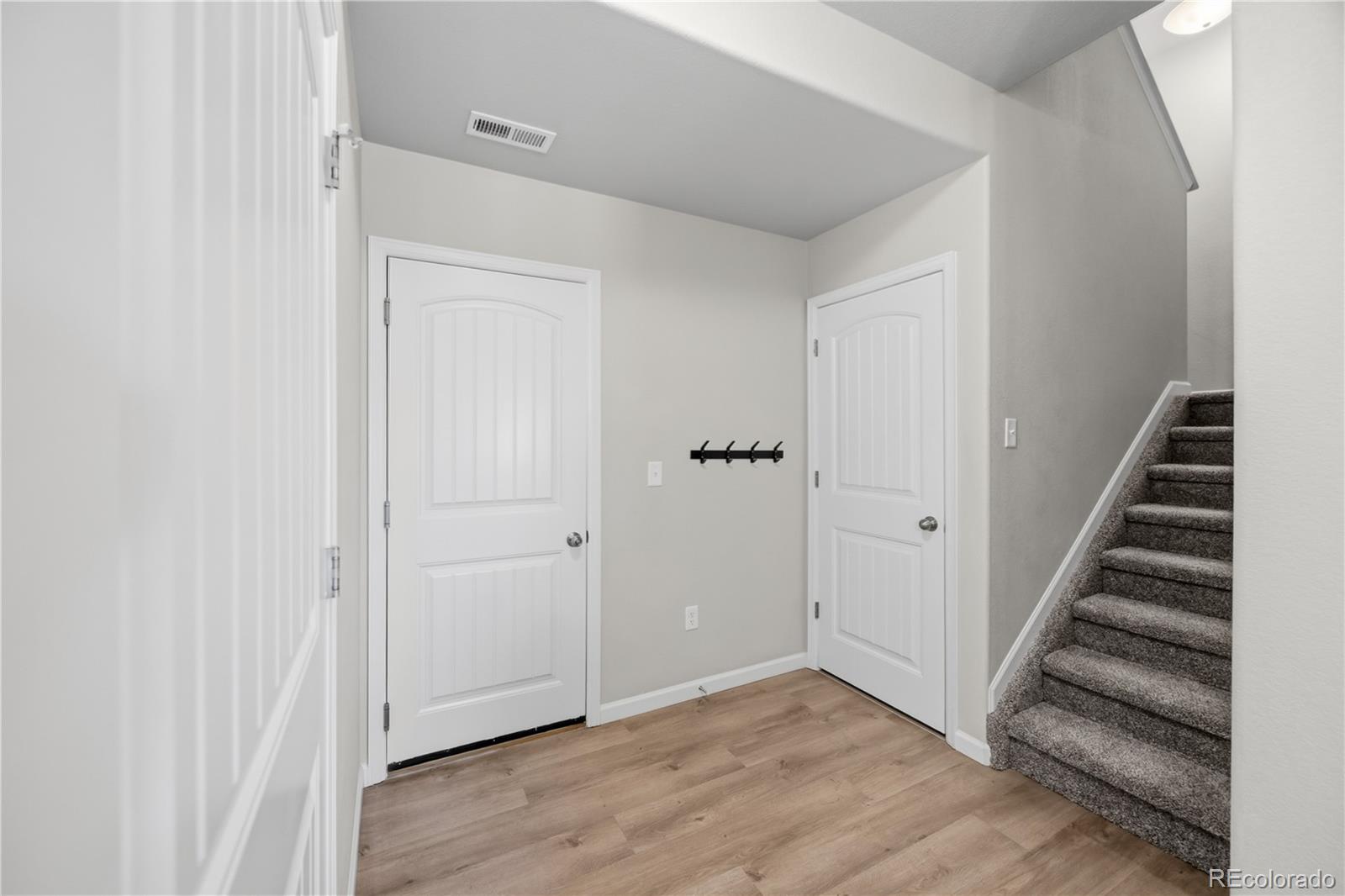 MLS Image #16 for 1062  petra heights,colorado springs, Colorado