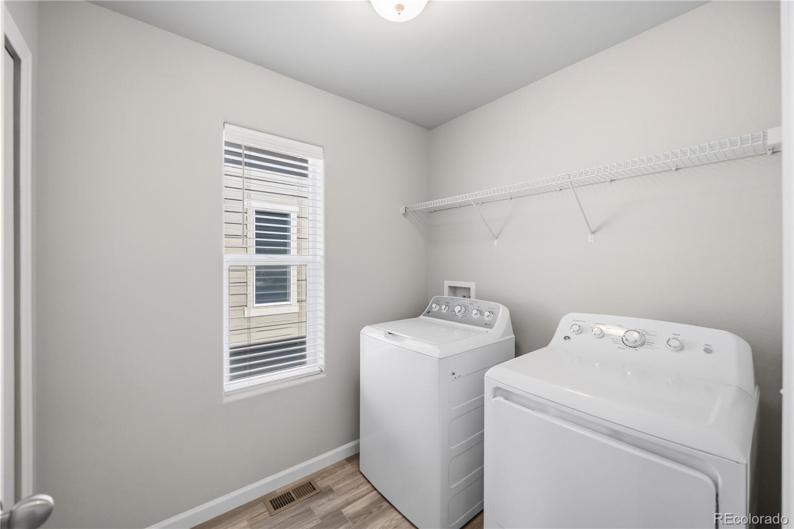 MLS Image #38 for 1062  petra heights,colorado springs, Colorado