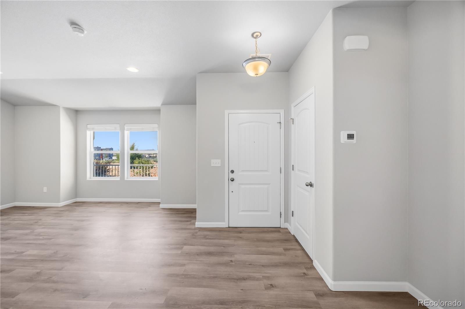 MLS Image #4 for 1062  petra heights,colorado springs, Colorado