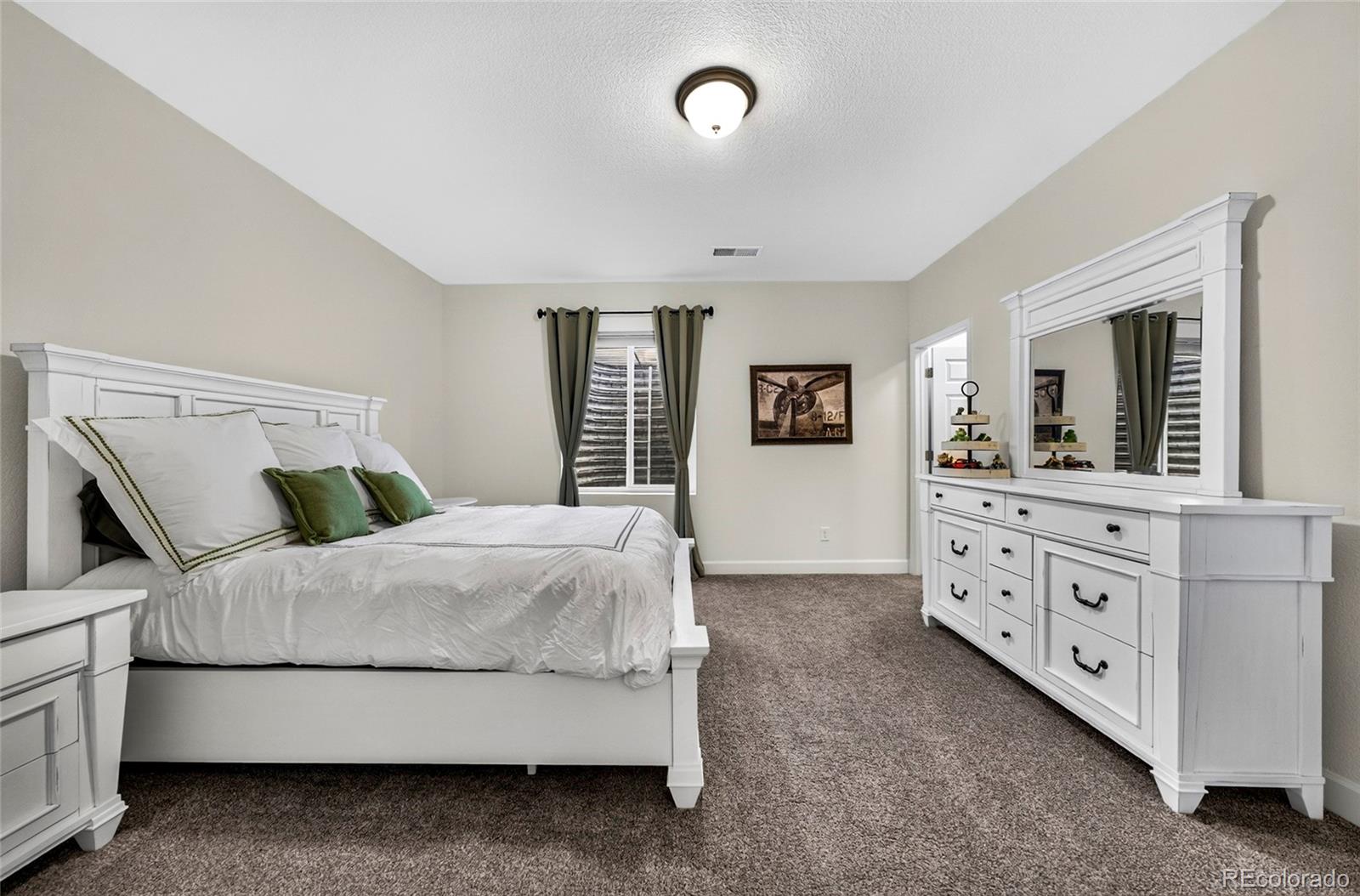 MLS Image #29 for 7413  rim bluff lane,colorado springs, Colorado