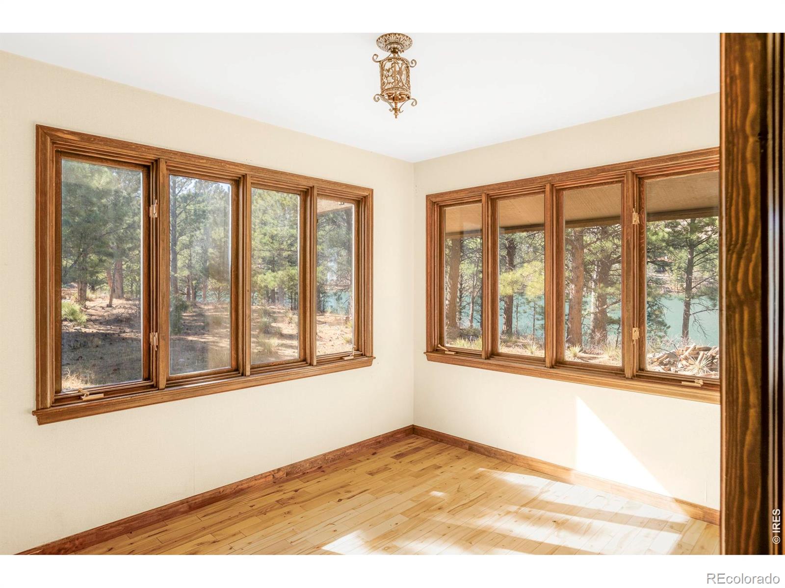 MLS Image #10 for 2939 s lakeridge trail,boulder, Colorado