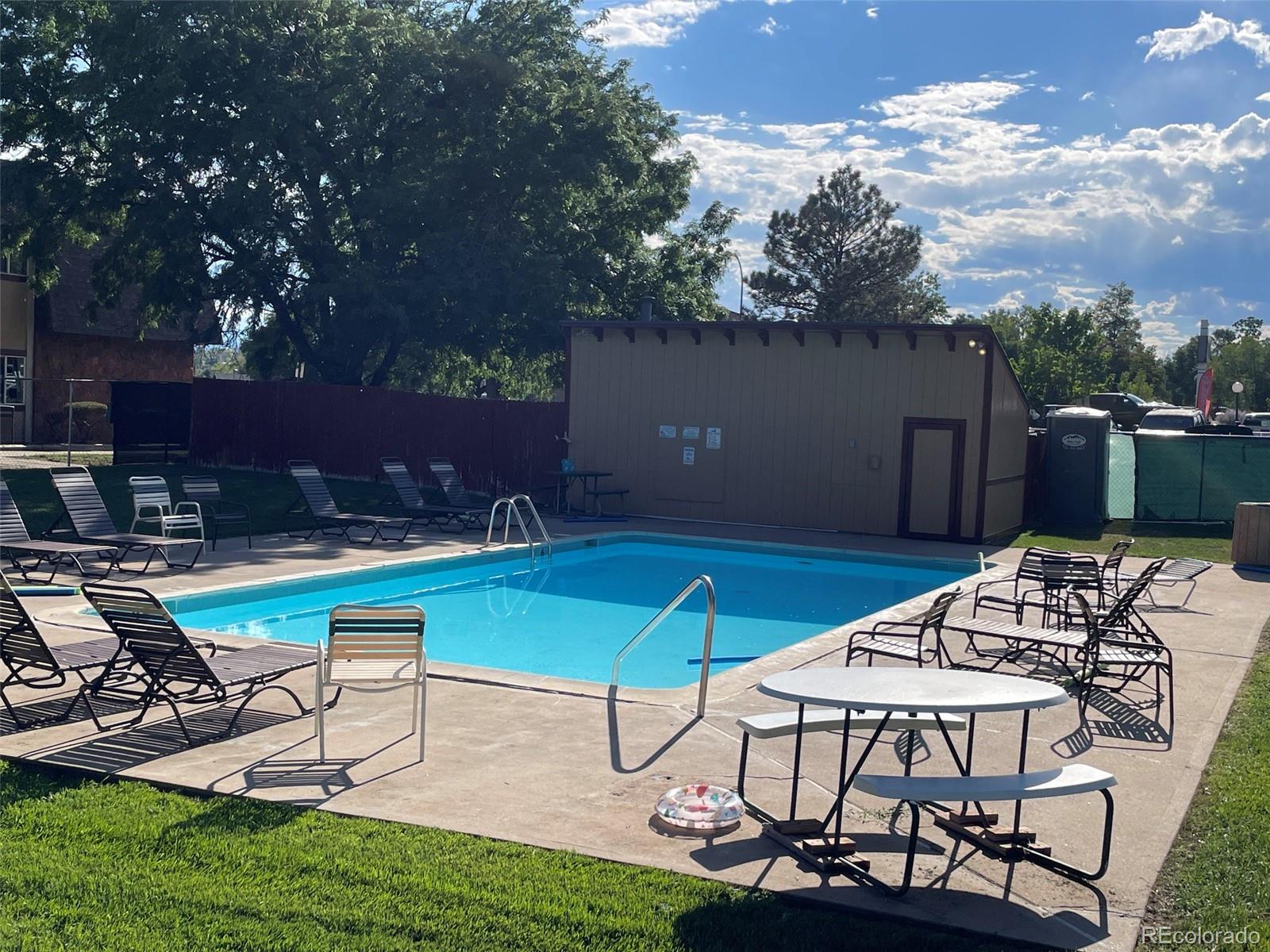 MLS Image #18 for 707 w 96th avenue,denver, Colorado